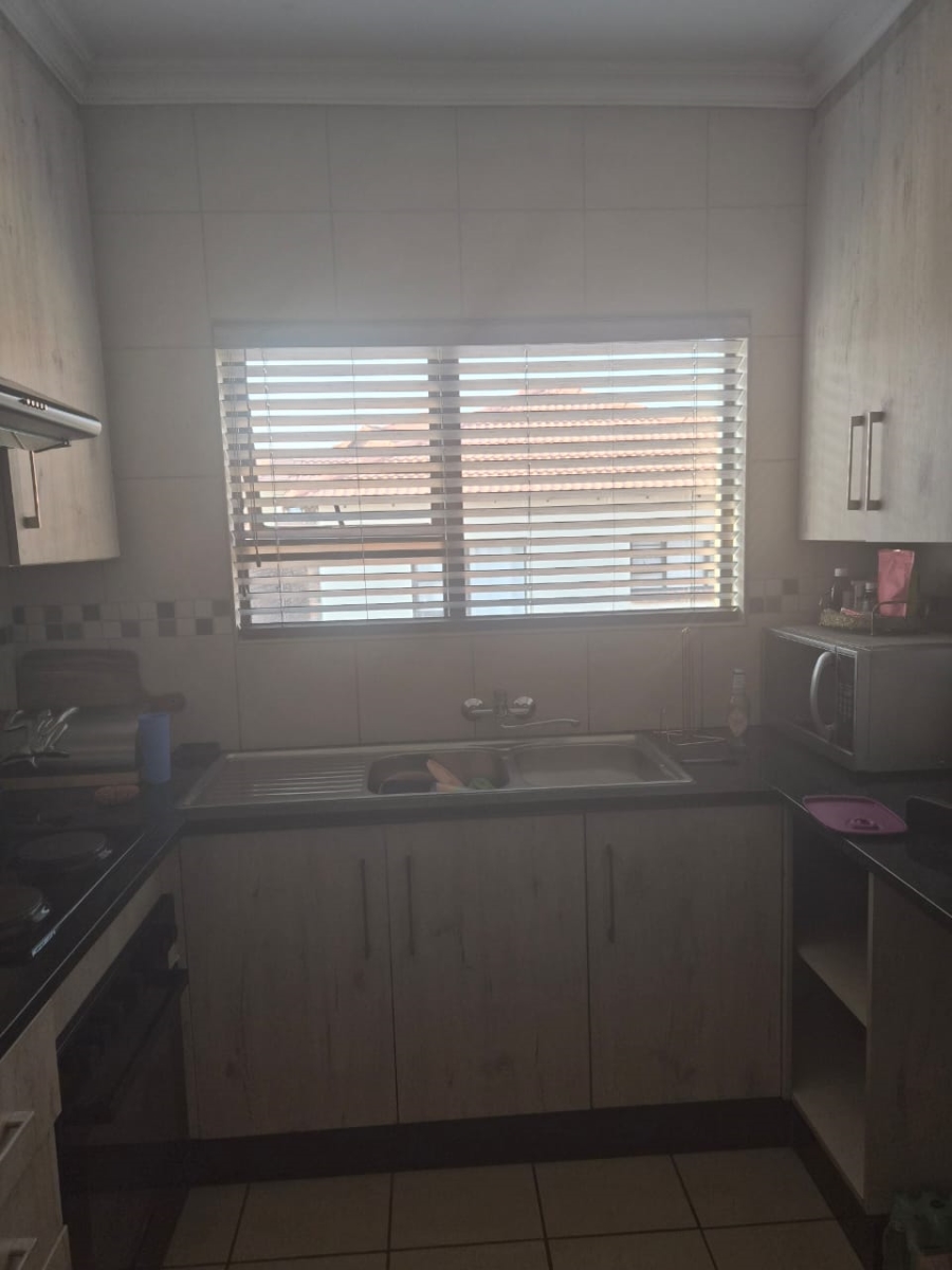 3 Bedroom Property for Sale in Waterval East North West